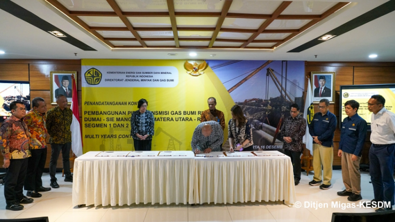 Kebut Infrastruktur Gas Nasional, Ditjen Migas Tandatangani Kontrak Pembangunan Pipa Transmisi Dumai