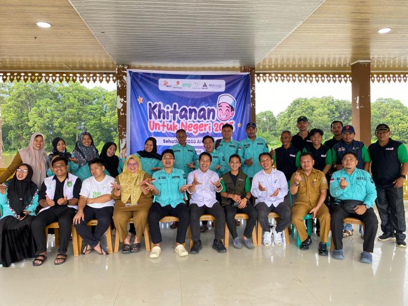 EMP Bentu-Bakrie Amanah Dorong Kesehatan Anak Lewat Khitanan Massal di Pelalawan