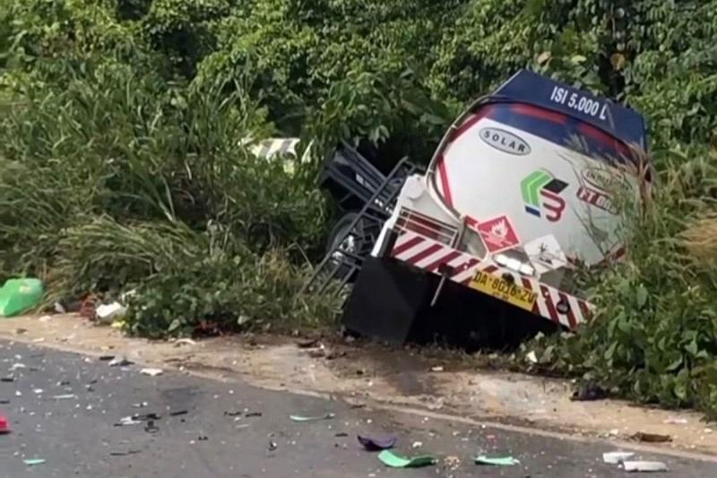Sampaikan Dukacita Lakalantas Kalimantan, Pertamina Patra Niaga Sebut Mobil Tangki Tidak Terdaftar