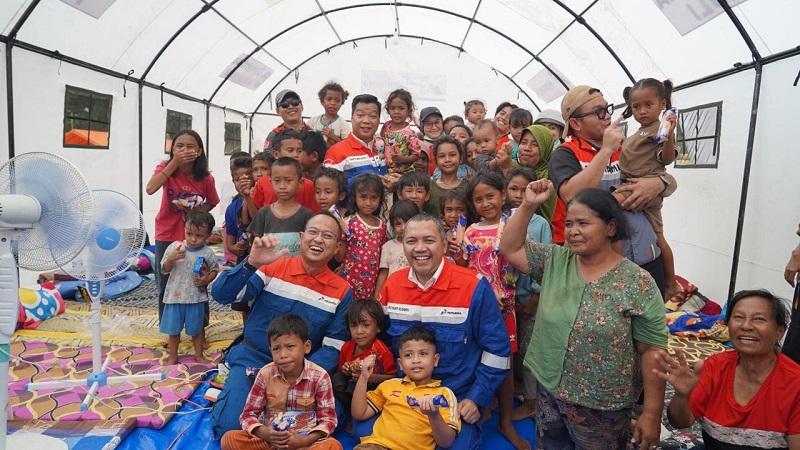 Ciptakan Rasa Aman dan Bantu Kebutuhan Harian, Pertamina Hadir Dampingi Warga Terdampak Gempa Flores