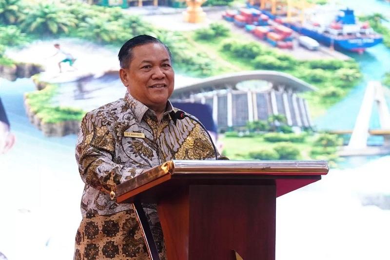 SF Hariyanto Raih Sertifikat Insinyur Profesional Utama, Pertama untuk Gubernur se-Indonesia