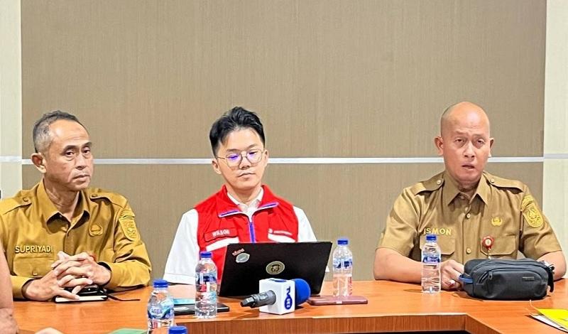 Meski Antre di SPBU Meluas, Pemprov Riau dan Pertamina Pastikan Stok BBM Aman