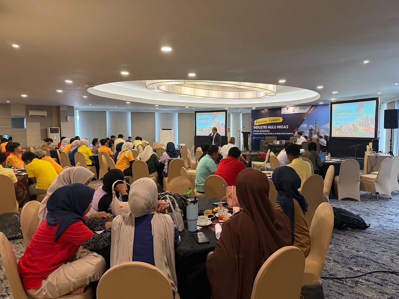 Mahasiswa Kampar dan Pelalawan Kenali Industri Migas, EMP Bentu Limited Bekali Kampus ke Dunia Kerja
