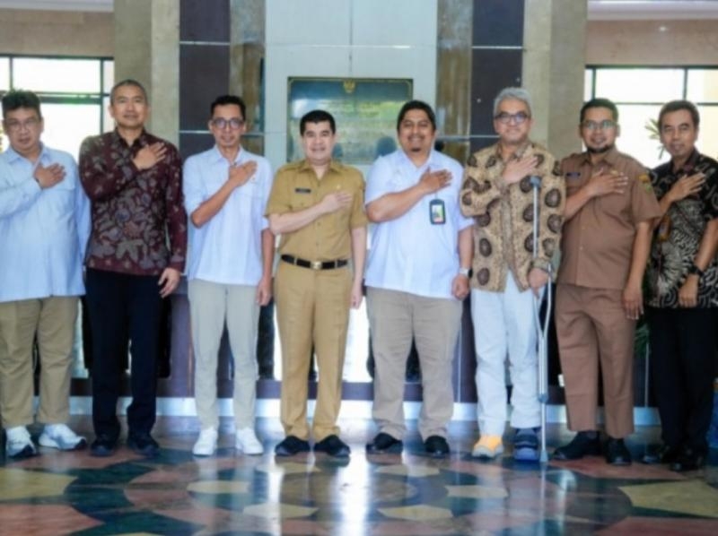 Pj Sekda Kampar Sambut Audiensi PHR terkait Task Force Komsos